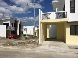 3 Bedroom House and Lot Rental Property