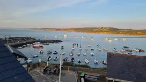 No.1 Sail House - 阿博伦