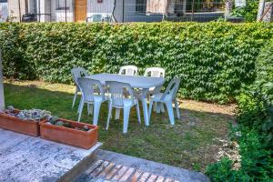 S303 - Sirolo, ampio trilocale in zona tranquilla