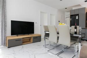 Mirjam Apartman