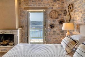 Akrolithi Guesthouse