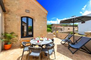 Roustico Luxury Villa Pool & Whirpool