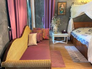 The Quarter Wutthakat