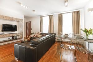 Apartament z Jacuzzi Parking Balkon 2 sypialnie