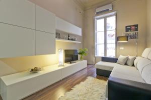 Great location with private terrace