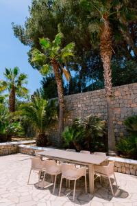 Villa Bellavista has stunning views and a private infinity pool