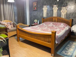 The Quarter Wutthakat