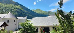 Appartements Chalet du Doumet - Appart LUZ centre - parking et garage individuel ferme - draps et serviettes inclus : photos des chambres