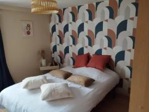 T2 rénové avec parking privé à proximité de LYON - 圣热尼拉瓦勒