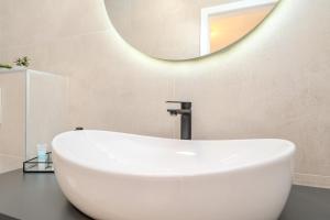 New Luxury Villa with private pool - by TA Leut Agency