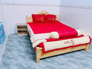 Phòng Tiêu Chuẩn Giường Lớn (Standard King Room)