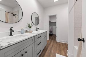 Cajun French House-2 King Beds-Near Sports Complex