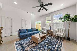 Cajun French House-2 King Beds-Near Sports Complex