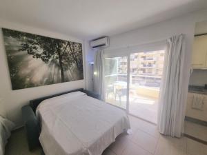 PYR Beach and Pool Studio II