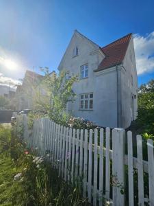 Flot stort hus i Valby udlejes!