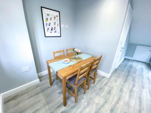 Large 1-Bedroom Flat, 5 Guest, London - F4