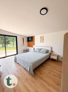 Maisons de vacances Tranquiloue - Gite SPA Honorus - 5min du PuyduFou : photos des chambres