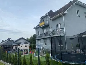 DELFIN Pokoje Gościnne - Гонски