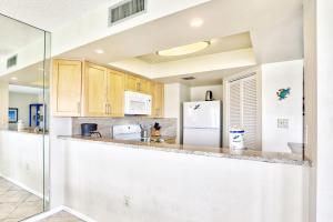 Lands End 4-401 Bay Front - Premier