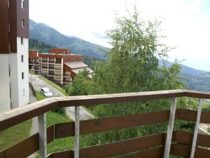 Studio Cabine 4 pers au pied des pistes avec balcon - FR-1-557-13