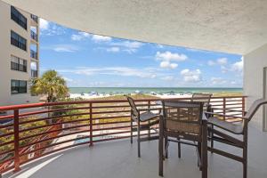 Luxury Direct Ocean Front 1315 sq ft. - Hot Tub Pool