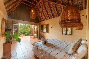 Casa Mariposa Beach Hotel