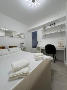 Laguna Rosa with jacuzzi