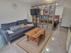 Appartements L'auberge de Sucy - Studio Climatise : photos des chambres