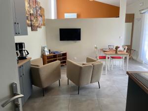 Maisons de vacances Gites ecolabellises du Domaine de Ludeye - au calme dans le Medoc : photos des chambres