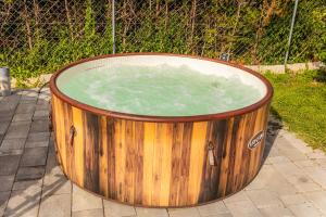 Almavirág Pihenőház Siófok by BLTN