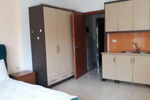 Studio beach apartment in center