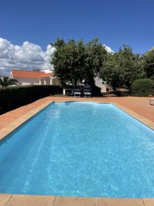 Villa Horta do Limão 8-10 pessoas a 4 km das praias da Ria Formosa Fuseta