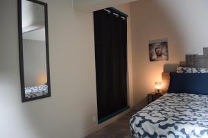 B&B / Chambres d'hotes Le Cardoue, chambres d-hotes proche du Puy duFou : photos des chambres
