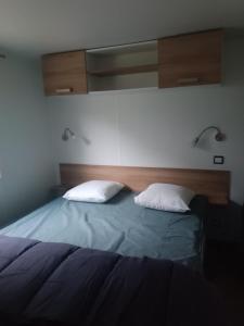 Campings Standing PREMI-HOME moderne et spacieux 25min Puy DuFou 700RC : photos des chambres