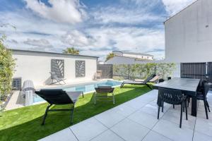 Maison des Marais 5 Etoiles La Chaume Piscine