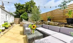 Detached cottage near to Abersoch