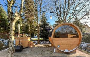 Stunning Home In Perlino With Sauna