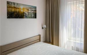 1 Bedroom Stunning Apartment In Mielno