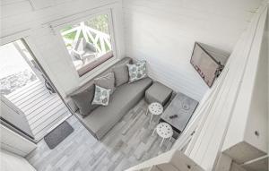 Amazing Home In Jaroslawiec With Wifi