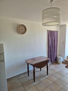 Maisons de vacances Gite entre Rieu et Fournache : photos des chambres