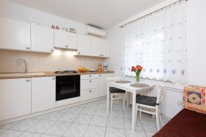 Casa la Mare - Krk Town