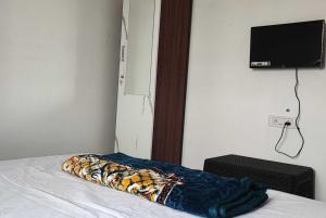 R V Ruthra Lodge