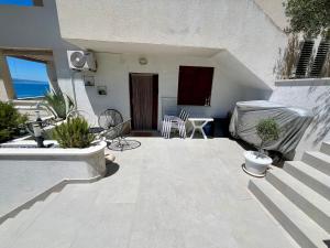 Sara Brela Apartment