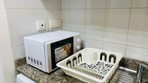 Spacious Furnished studio with balcony Spain cluster International city