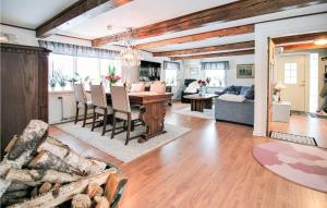 Gorgeous Home In Perstorp With Wifi