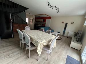 Appartements Jolie maison paisible : photos des chambres