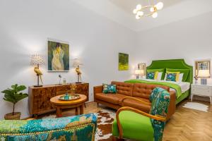 Palace district luxury apartment