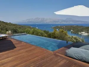 Costa Meganisi - Vathí