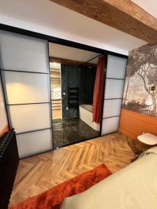 Appartements La Loge de l Odeon : photos des chambres