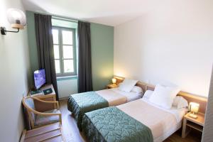 Logis Hotels - Hostellerie des Lauriers - Hotel et Restaurant : photos des chambres